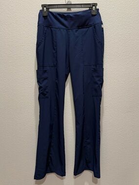 Wink RENEW Women's Cargo Flare Scrub Pant XS Petite Navy